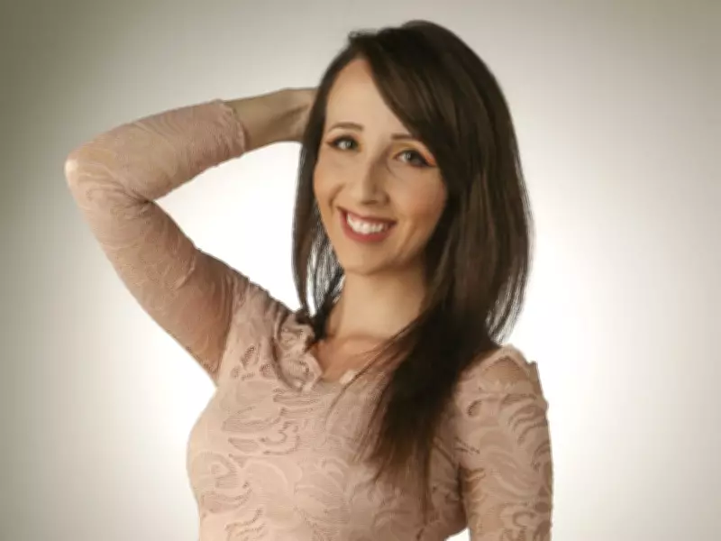 SUNshine Girl Stevie Embraces Cowboy Boots and Country Music