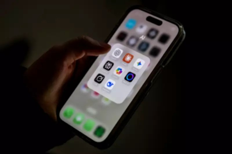 The AI Debate: Revolutionary Breakthrough or Overhyped Technology? Experts Weigh In