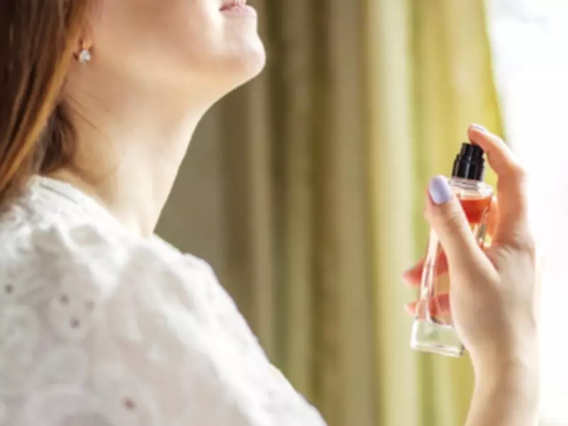 This Valentine's Day, Choose Flowers Over Perfumes for Ethical Fragrance