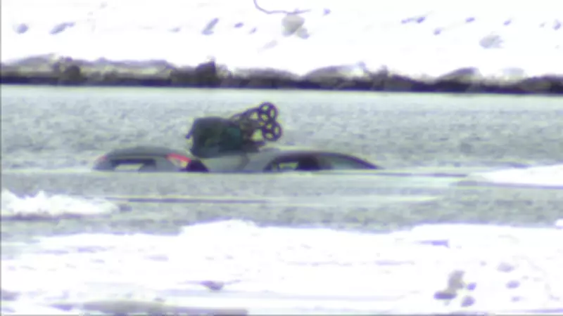 Toronto Police Probe Submerged Vehicle Found in Lake Ontario Near Leslie Spit