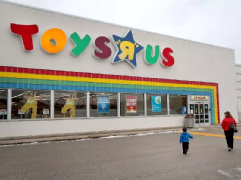 Toys 'R' Us Canada Halts Gift Card Acceptance Amid Financial Turmoil