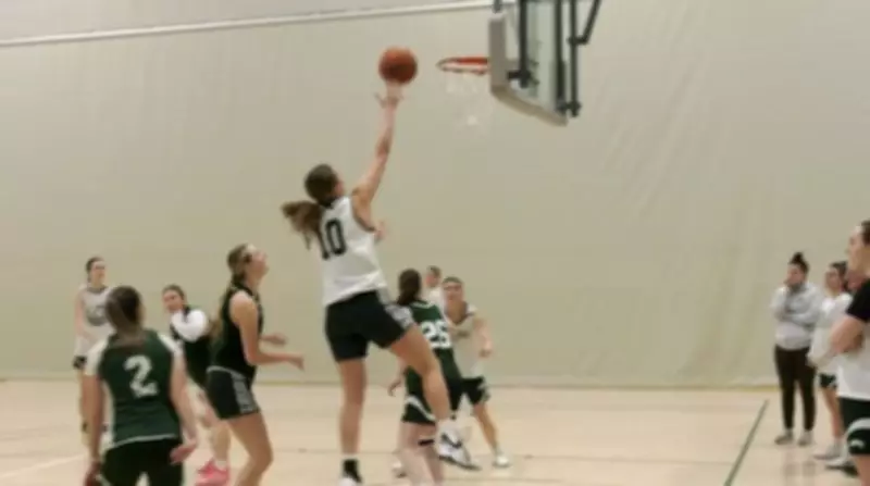 U of R Cougars Coach Faces Former Mentor with Nationals Berth on the Line