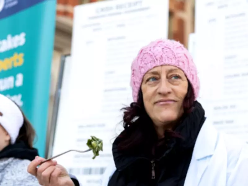 Union Protests Food Inspection Cuts with Recalled Foods Display in Ottawa