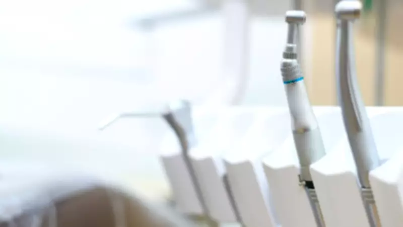 Vancouver Dentist Disciplined for Practicing Outside Scope and Sending Inappropriate Message