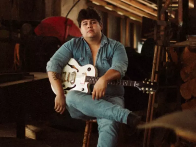 Vancouver Island Blues Rocker Garret T. Willie Honors Family Legacy on New Album