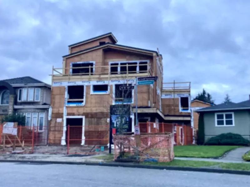 Vancouver Residents Call for Better Multi-Unit Building Design and Light Pollution Control