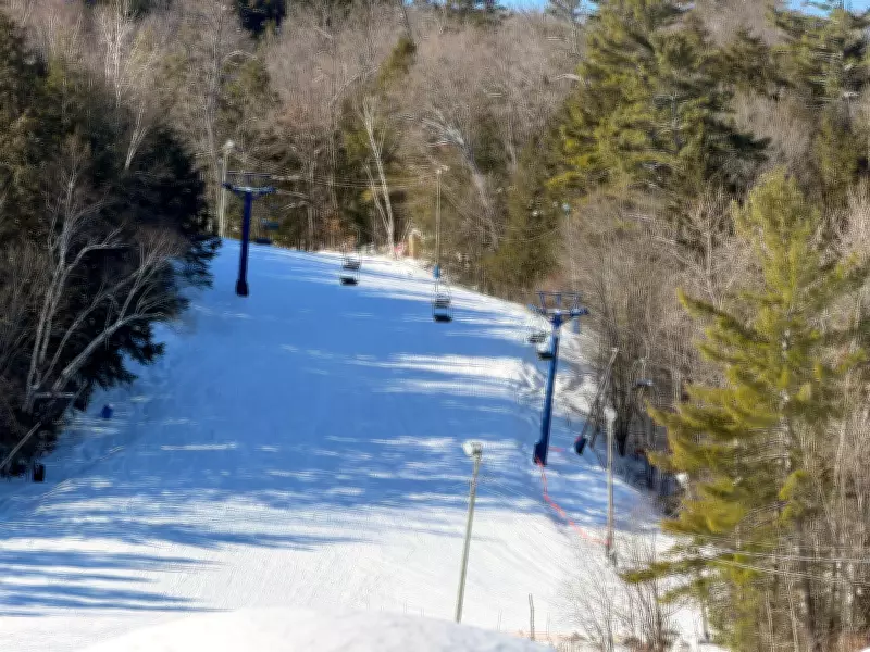 Western Quebec Ski Hill Reopens After Tragic Chairlift Incident That Claimed Girl's Life