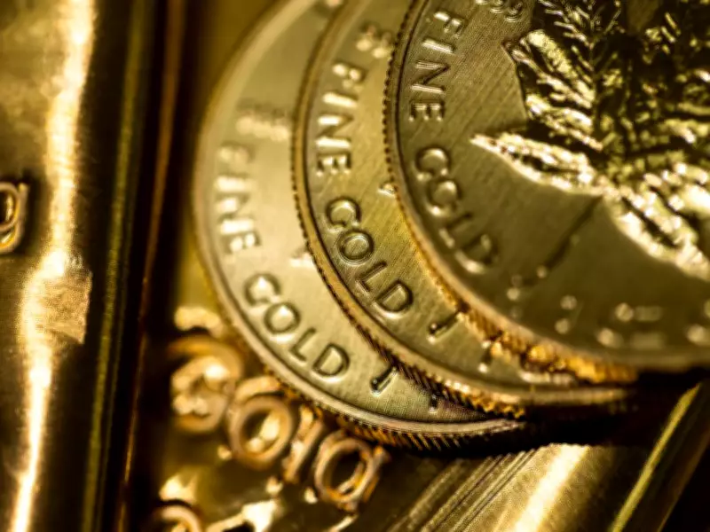 Where to Sell Gold in Canada: A Guide to Banks, Dealers, and Pricing