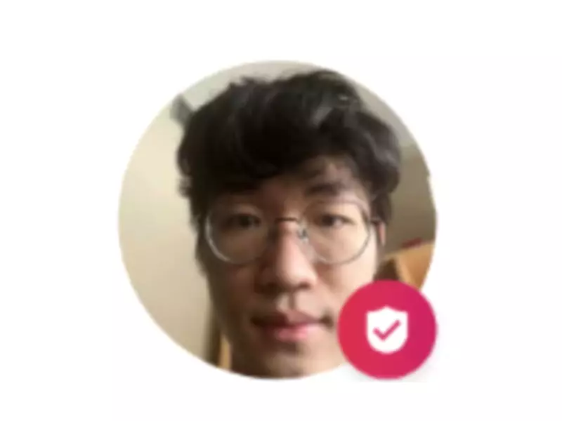 York Police Hunt Suspect in Elaborate Fake Kidnapping Scam Targeting Students