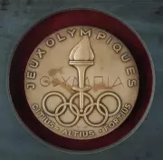 1952 Olympic Hockey Gold Medal Sells for $50,000, Calgary Torch Fetches $25k at Auction