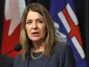 Alberta Premier Danielle Smith to Address Immigration in Live Speech Amid Separatist Sentiments