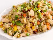 Asian Chicken Fried Rice: A Quick and Flavorful Weeknight Dinner Solution
