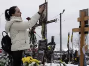 Canada Pledges $2 Billion in Military Aid to Ukraine, Targets Russian Shadow Fleet