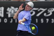 Denis Shapovalov Exits Dubai Tennis Championships in Opening Round