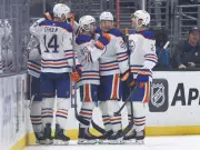 Edmonton Oilers Unleash Offensive Fury, Crush Los Angeles Kings 8-1