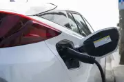 Federal Government Announces Major Expansion of 8,000 New EV Charging Ports Across Canada