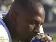 Former Detroit Lions Star Tracy Scroggins Dies at 56, Family Cites CTE Battle