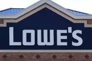 Lowe's Issues Cautious Annual Outlook as Homeowners Delay Major Renovations