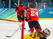 Marie-Philip Poulin Returns, Makes Olympic History as Canada Advances to Semifinals