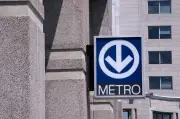 Montreal Metro Service Interrupted by Technical Issues