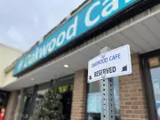 Oakwood Cafe to Close After 30+ Years, Owner Reflects on 'My Whole Life'