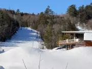 Ottawa School Board Halts Ski Trips After Student Injured at Quebec Hill