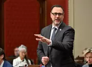 Quebec Bar Accuses CAQ Government of Misusing Notwithstanding Clause