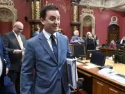 Quebec Justice Minister Faces Criticism Over Constitutional Bill Control