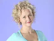 SUNshine Girl Tara: Beekeeper and Adventurer with a Passion for Travel