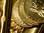 Where to Sell Gold in Canada: A Guide to Banks, Dealers, and Pricing