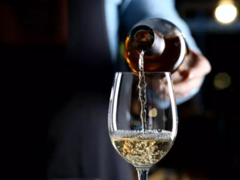 Anthony Gismondi's Top 10 Spring White Wines Under $25 in British Columbia