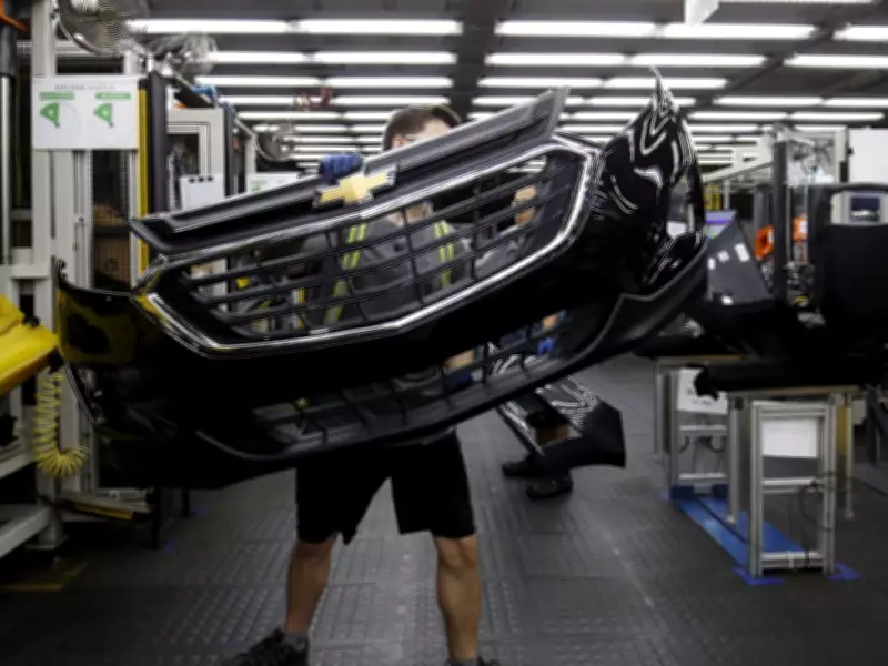 Canadian Auto Production Drops in 2025 Amid Tariffs and Trade Uncertainty