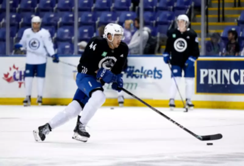 Canucks Acquire Defenceman Thompson from Sharks, Send Woo to San Jose in Trade