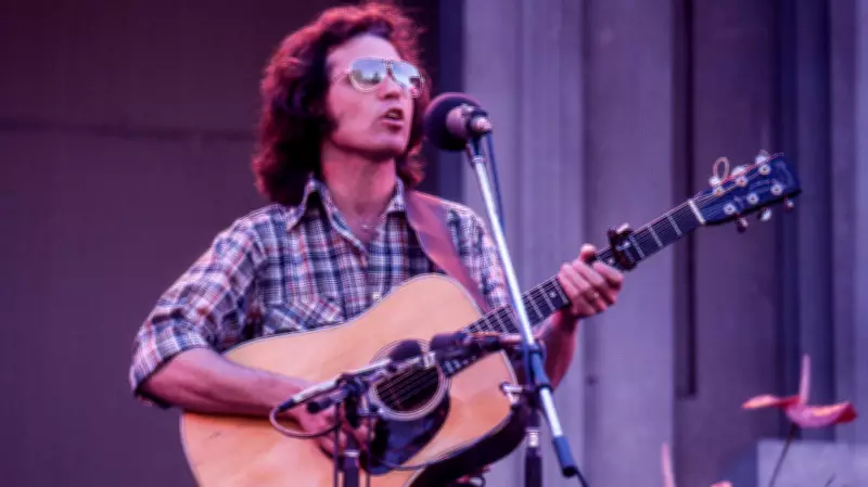 Country Joe McDonald, Woodstock Anti-War Icon, Dies at 84