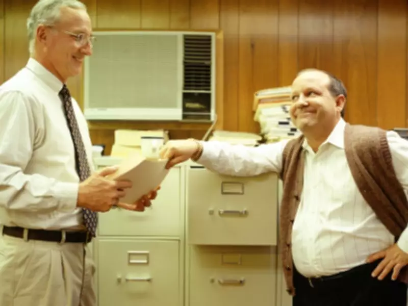 Dear Abby: Office Romance Dilemma and Vaping Concerns Addressed