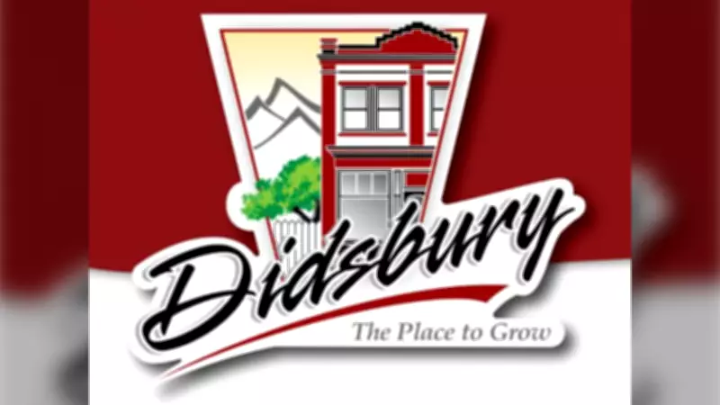 Didsbury Council Divided Over Bylaw to Standardize Flags and Crosswalk Markings