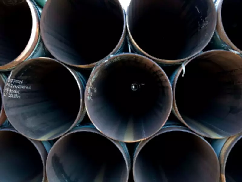 Economists Urge Restart of Dormant Pipeline to Boost Canada's Energy Security