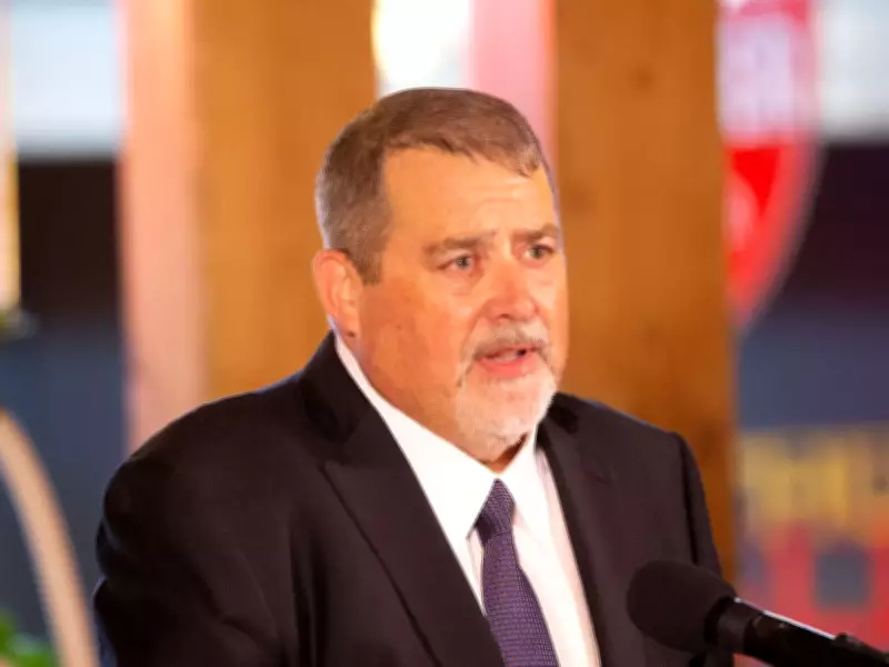 Fast-Track System Falls Short: Canada's Regulatory Maze Still Deters Investment