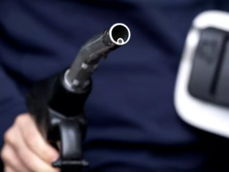 Gas Prices Hit 172.4 Cents per Litre, Prompting Government and Corporate Relief Efforts