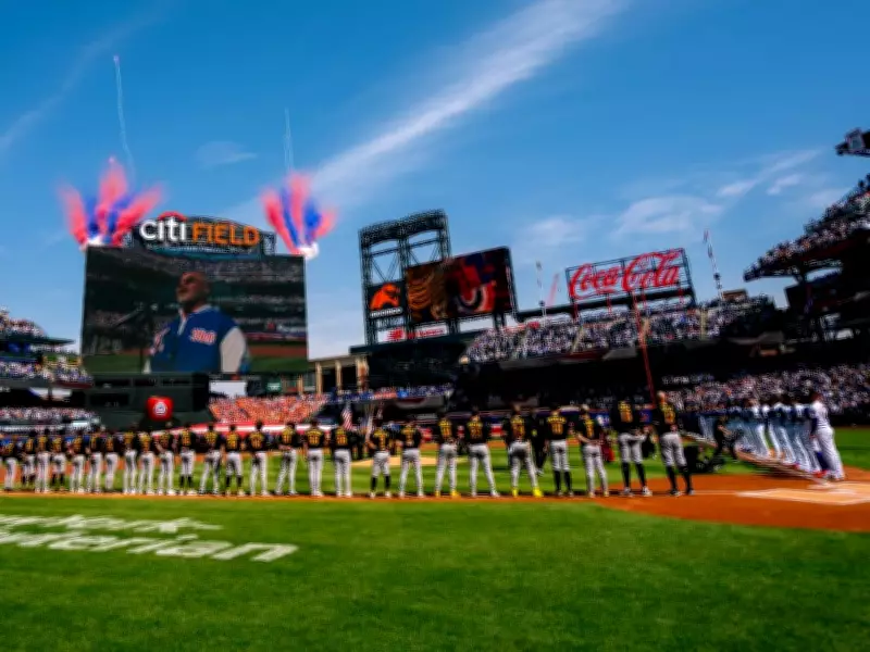Hamilton Star Christopher Jackson Flubs U.S. National Anthem at Mets Opener