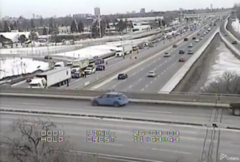 Highway 417 in Ottawa Blocked After Crash Spills Wood Across Lanes