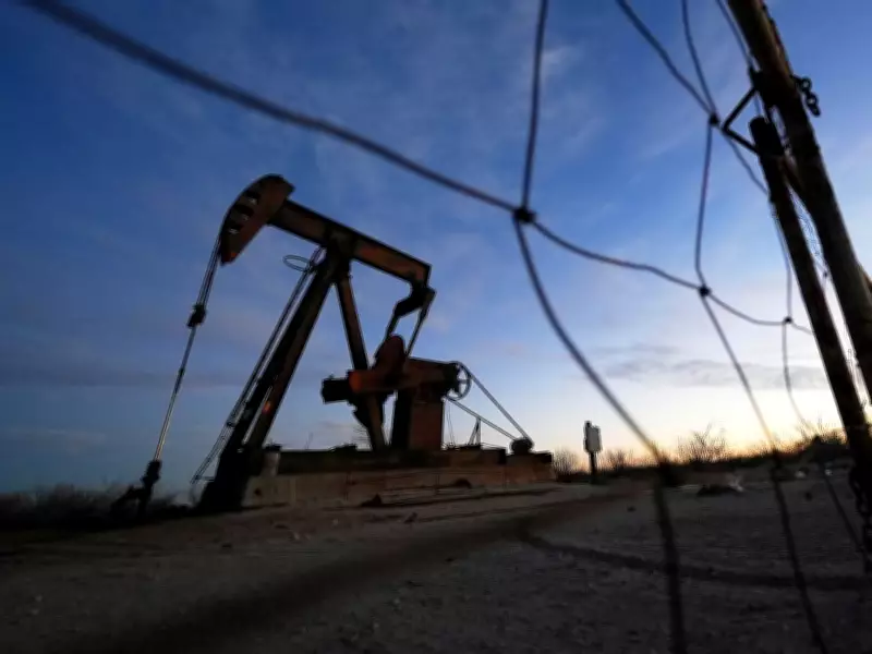 Iran Conflict Oil Surge May Elevate Canada's Economic Growth and Inflation