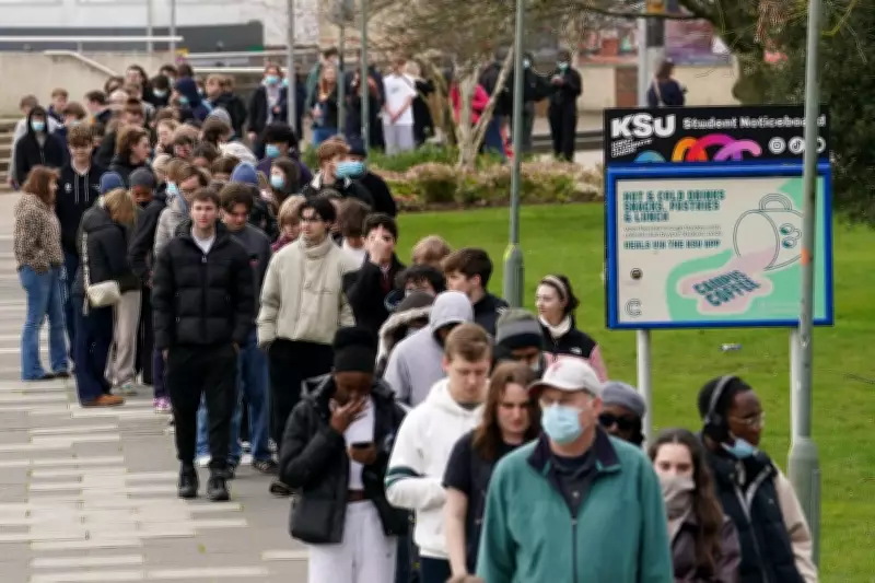 Kent Meningitis Outbreak Sparks UK Vaccine Rush and Policy Debate