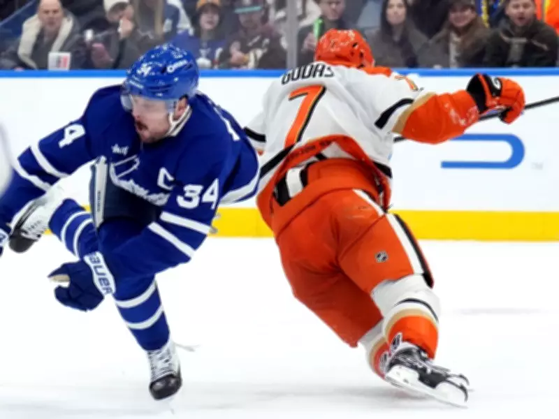 Maple Leafs Captain Auston Matthews Suffers Knee Injury After Goal