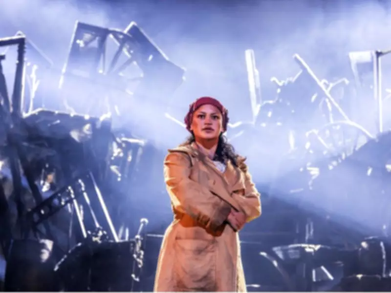 Masterful Performances Elevate Les Misérables to New Heights in Calgary