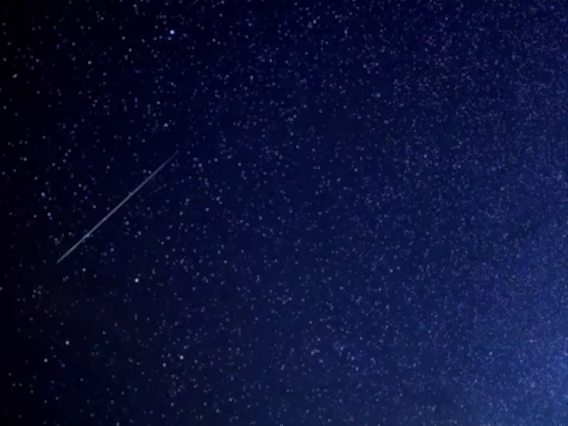 Meteor Fireball Creates Spectacular Double Flash and Sonic Booms Over Metro Vancouver