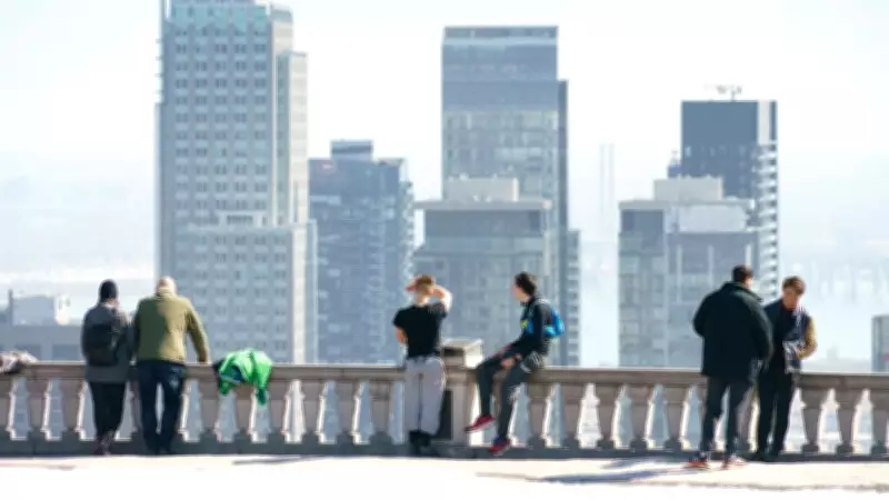 Montreal Welcomes Sunny Weekend Start, Brightening City Mood