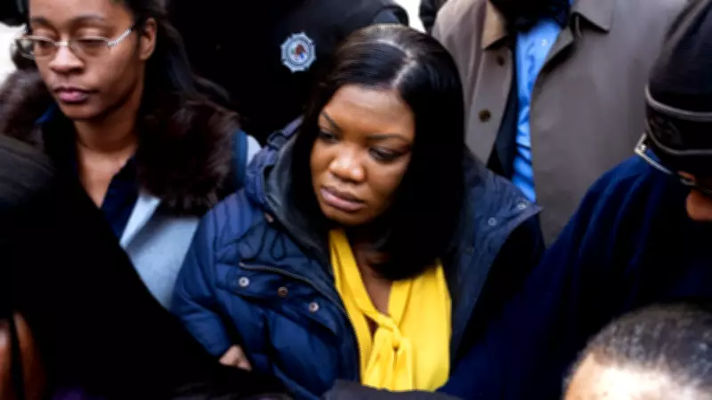 New Epstein Jail Guard Files Reveal Google Searches, Suspicious Deposits