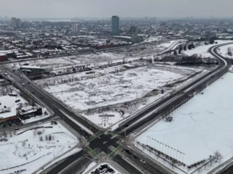 NHL Commissioner Gary Bettman Champions Downtown Arenas as Economic Catalysts