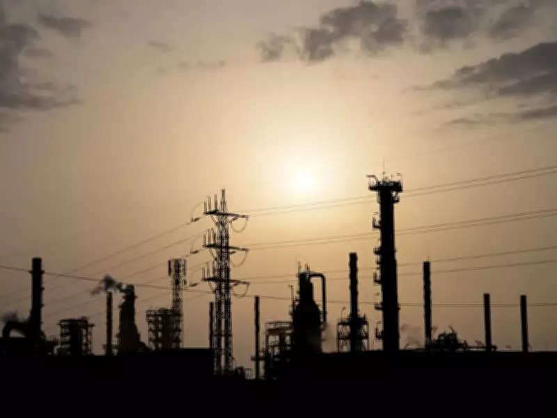 Oil Prices Surge 20% Weekly as Middle East War Disrupts Hormuz Shipping